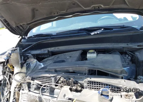 2017 Nissan Pathfinder Sl z USA, uszkodzony, nr VIN 5N1DR2MM8HC908511